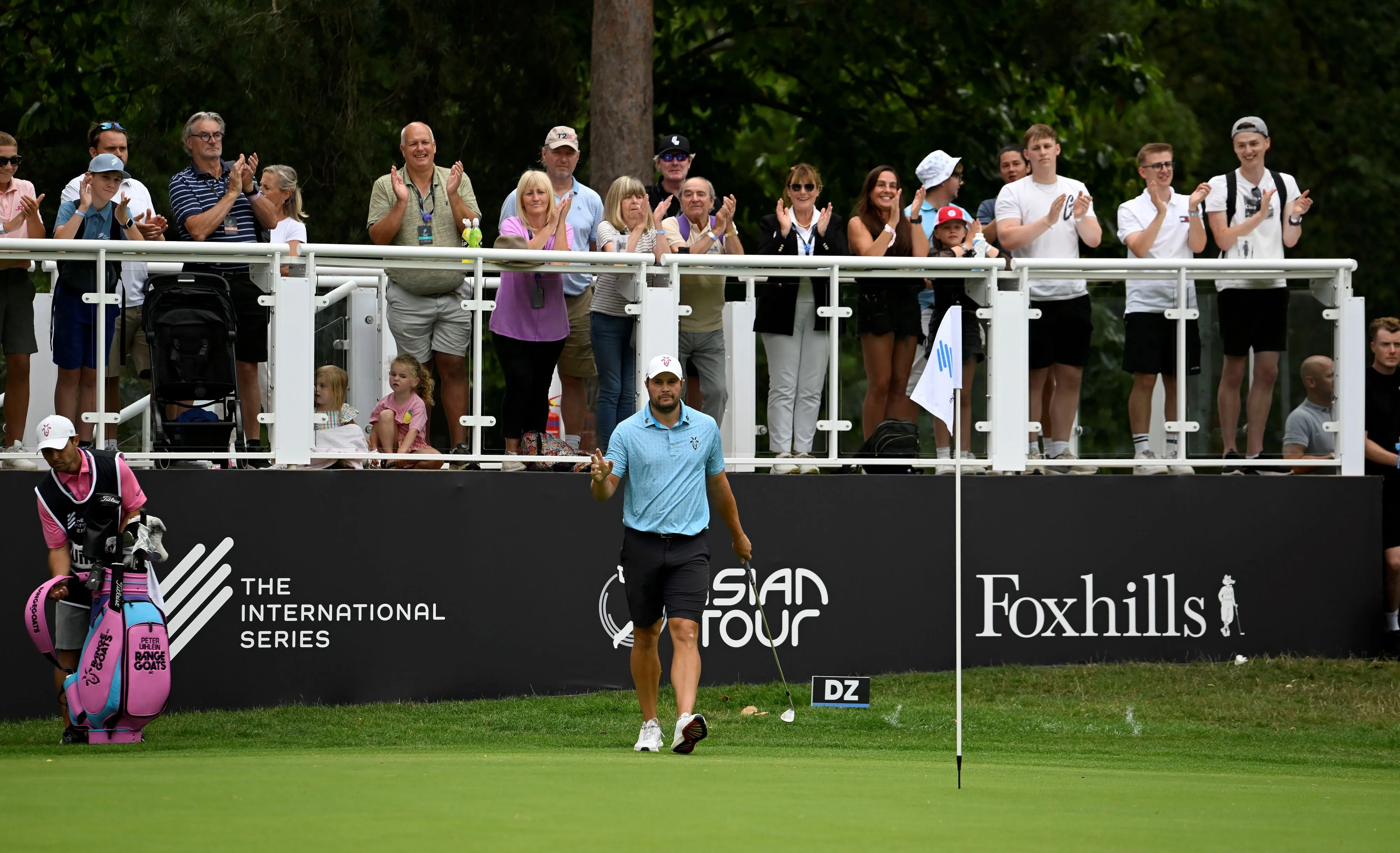 Uihlein on brink of first Asian Tour victory at International Series England