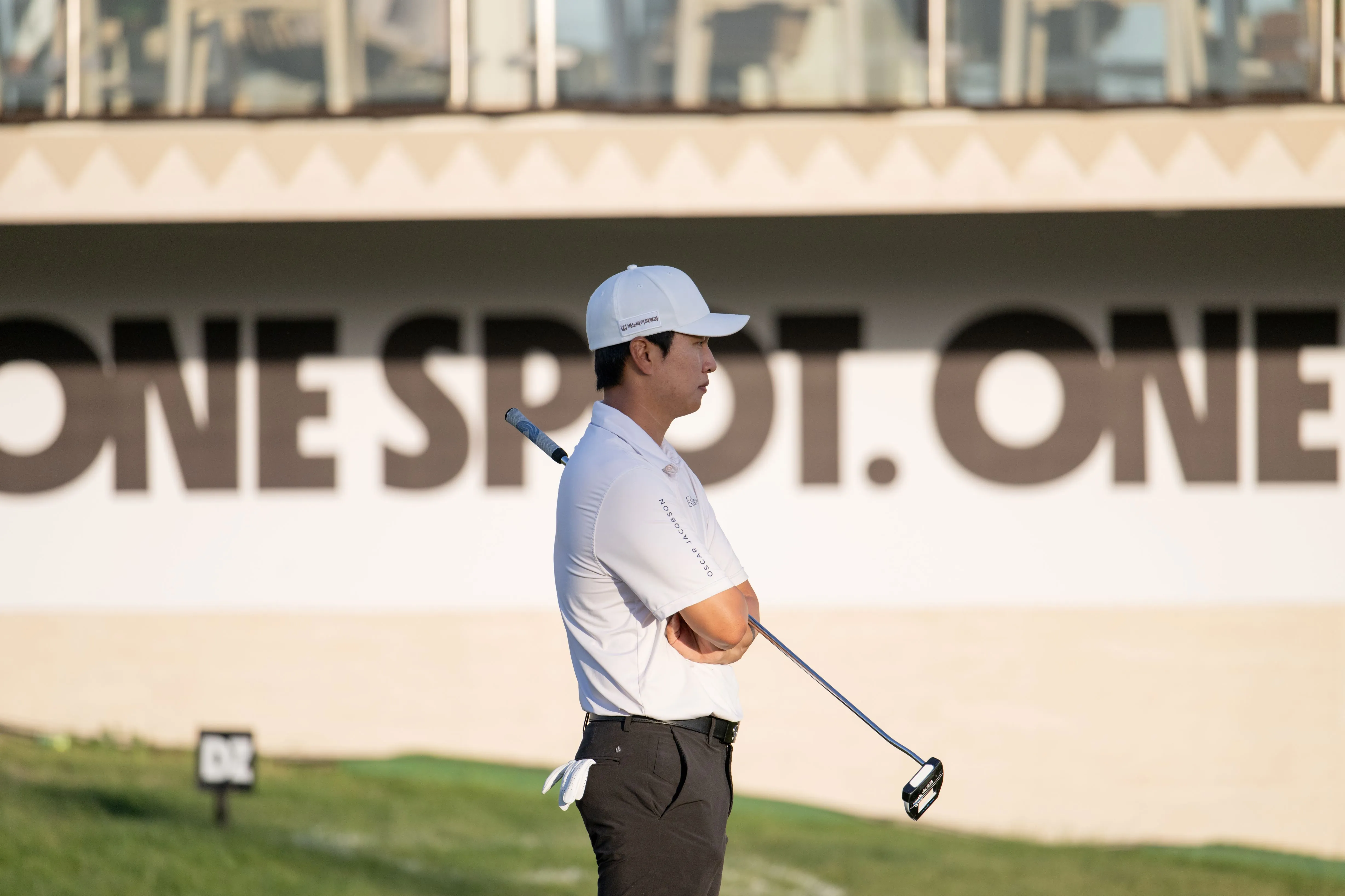 21 players advance out of first round at LIV Golf Promotions