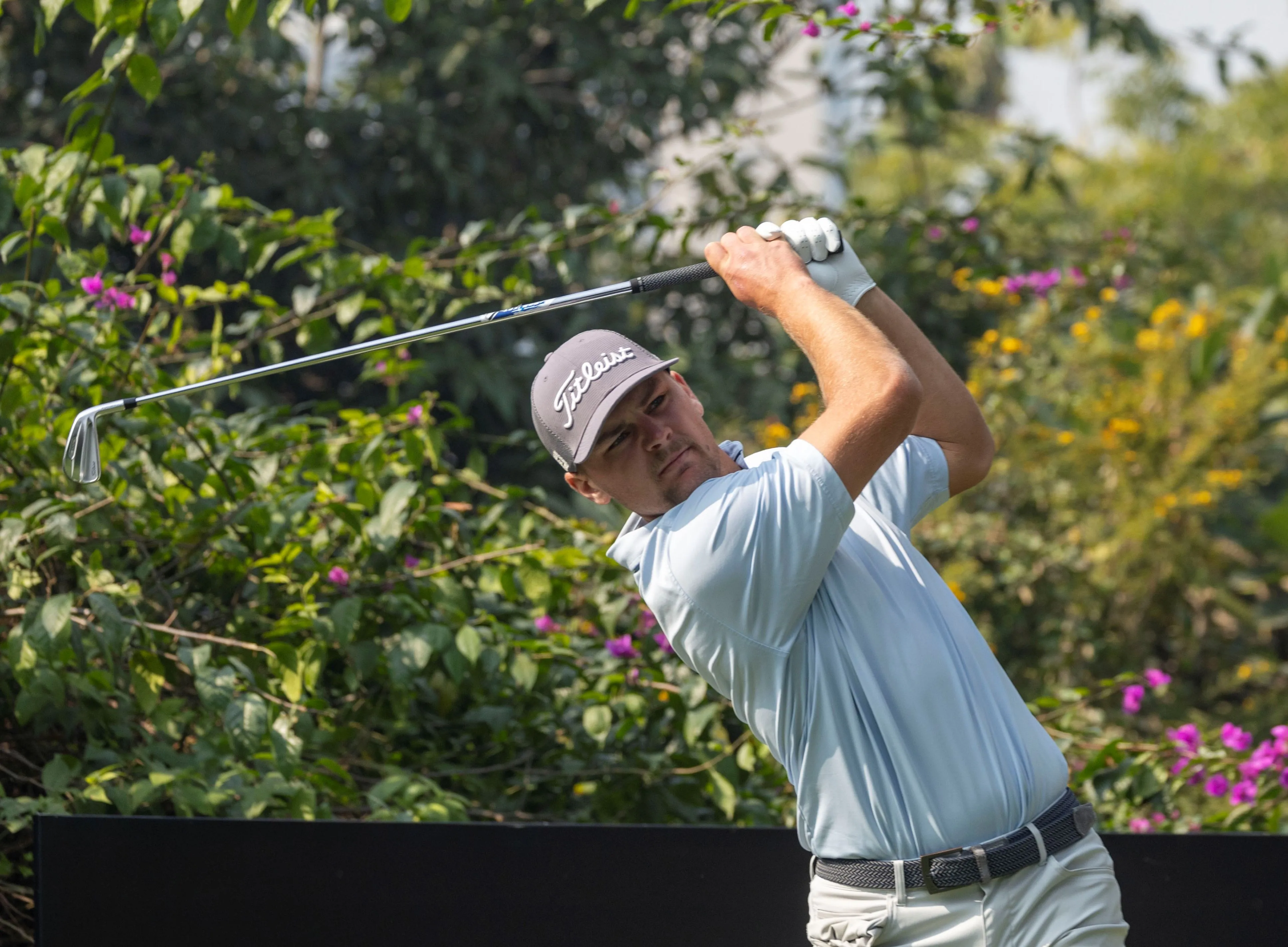 Kneiser and Higa shoot 69s to sit second in India