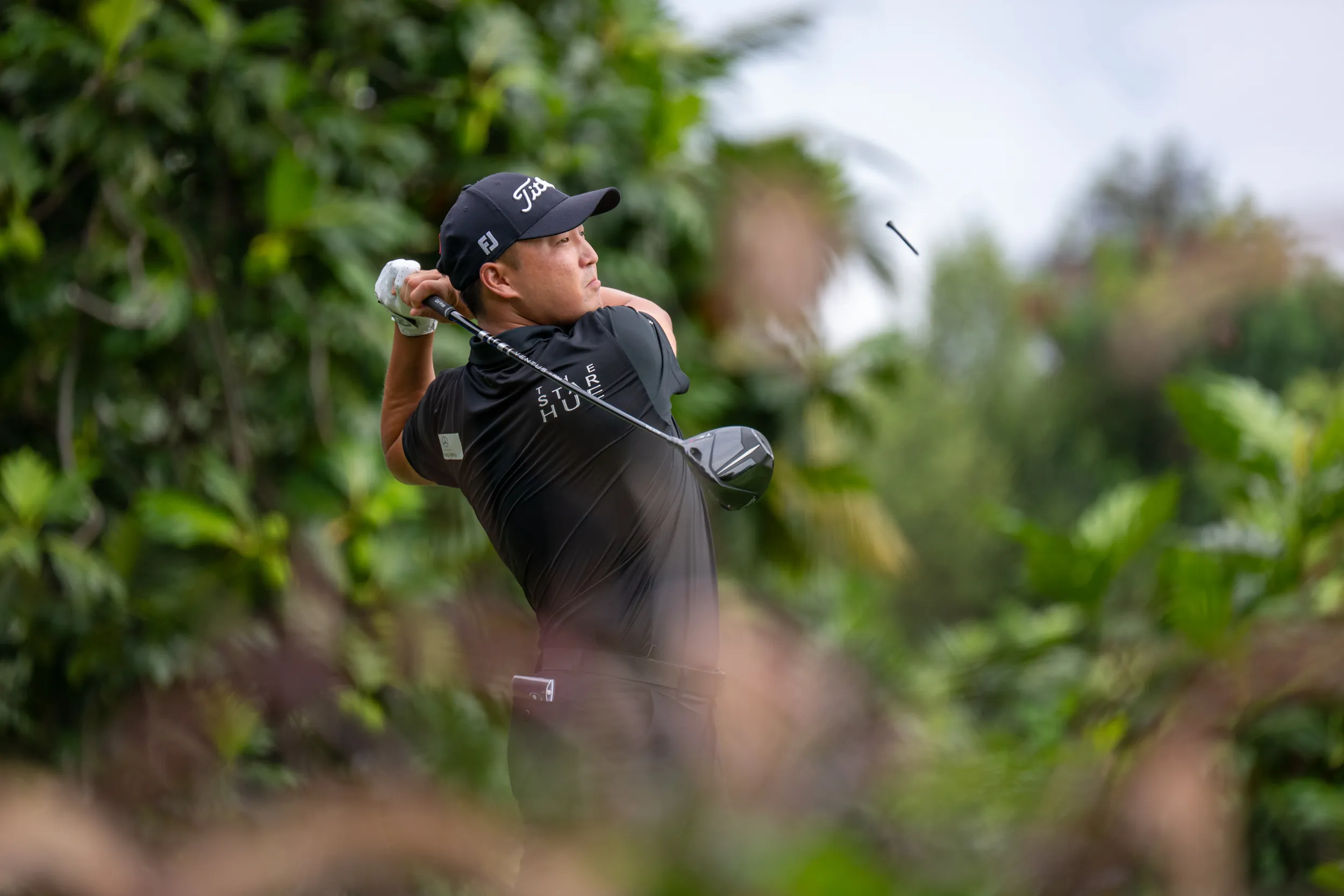 Lee leads International Series-heavy top 20 into Round 2 of LIV Golf Promotions